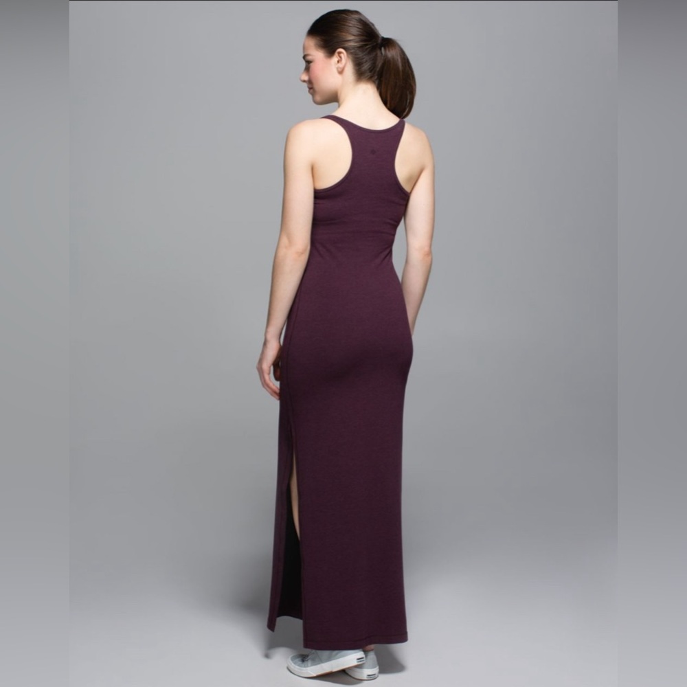 new Lululemon Refresh Maxi Dress
Heathered Bordeaux Drama / Black Cherry - Picture 2 of 14